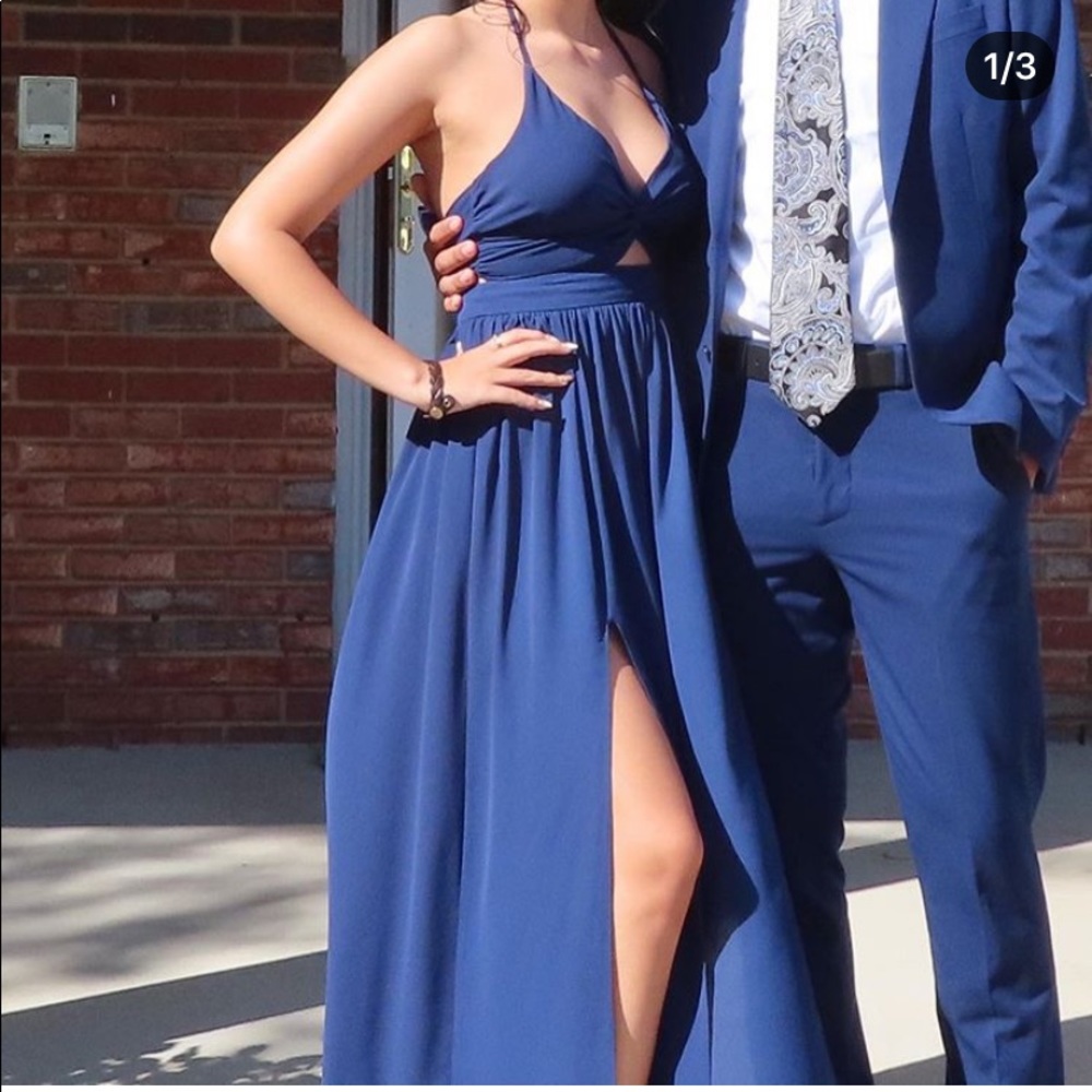 Point navy blue prom dress